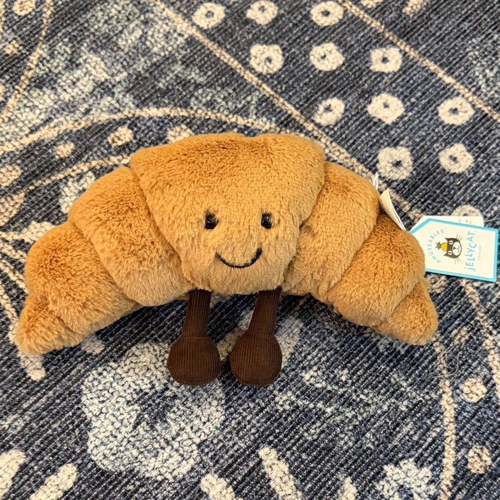 Jellycat Amuseables Croissant NWT